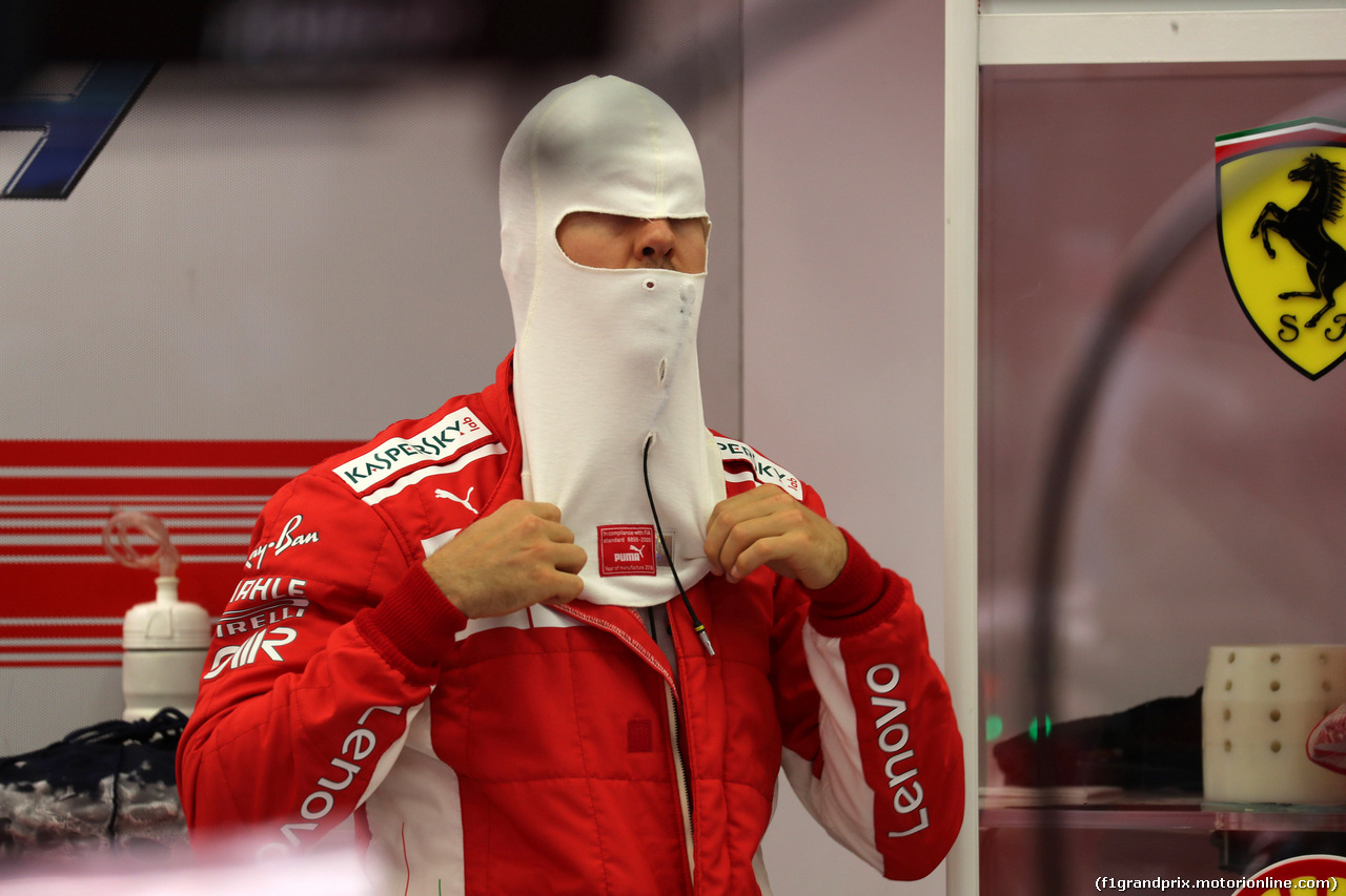 GP BAHRAIN, 08.04.2018 - Gara, Sebastian Vettel (GER) Ferrari SF71H