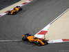GP BAHRAIN, 08.04.2018 - Gara, Fernando Alonso (ESP) McLaren MCL33 davanti a Stoffel Vandoorne (BEL) McLaren MCL33