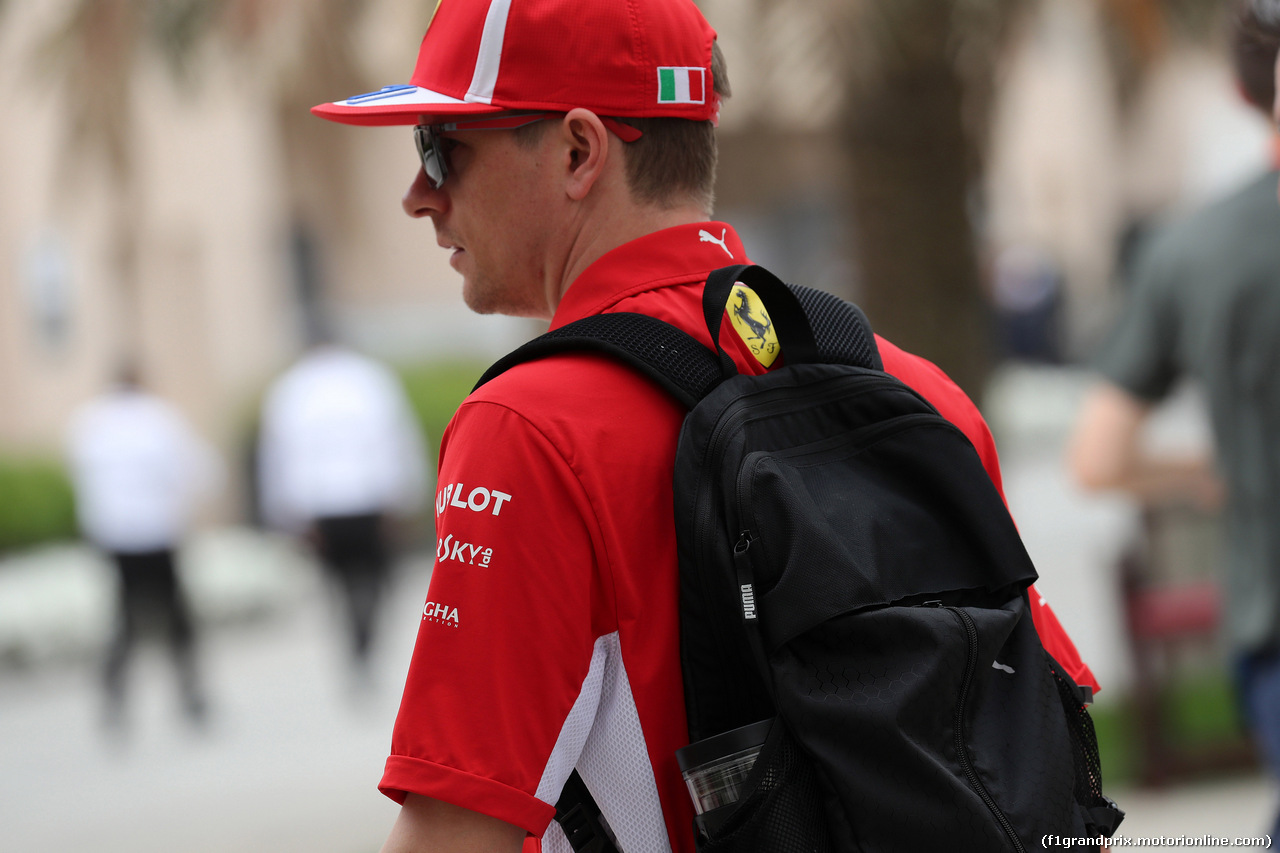 GP BAHRAIN, 05.05.2018 - Kimi Raikkonen (FIN) Ferrari SF71H