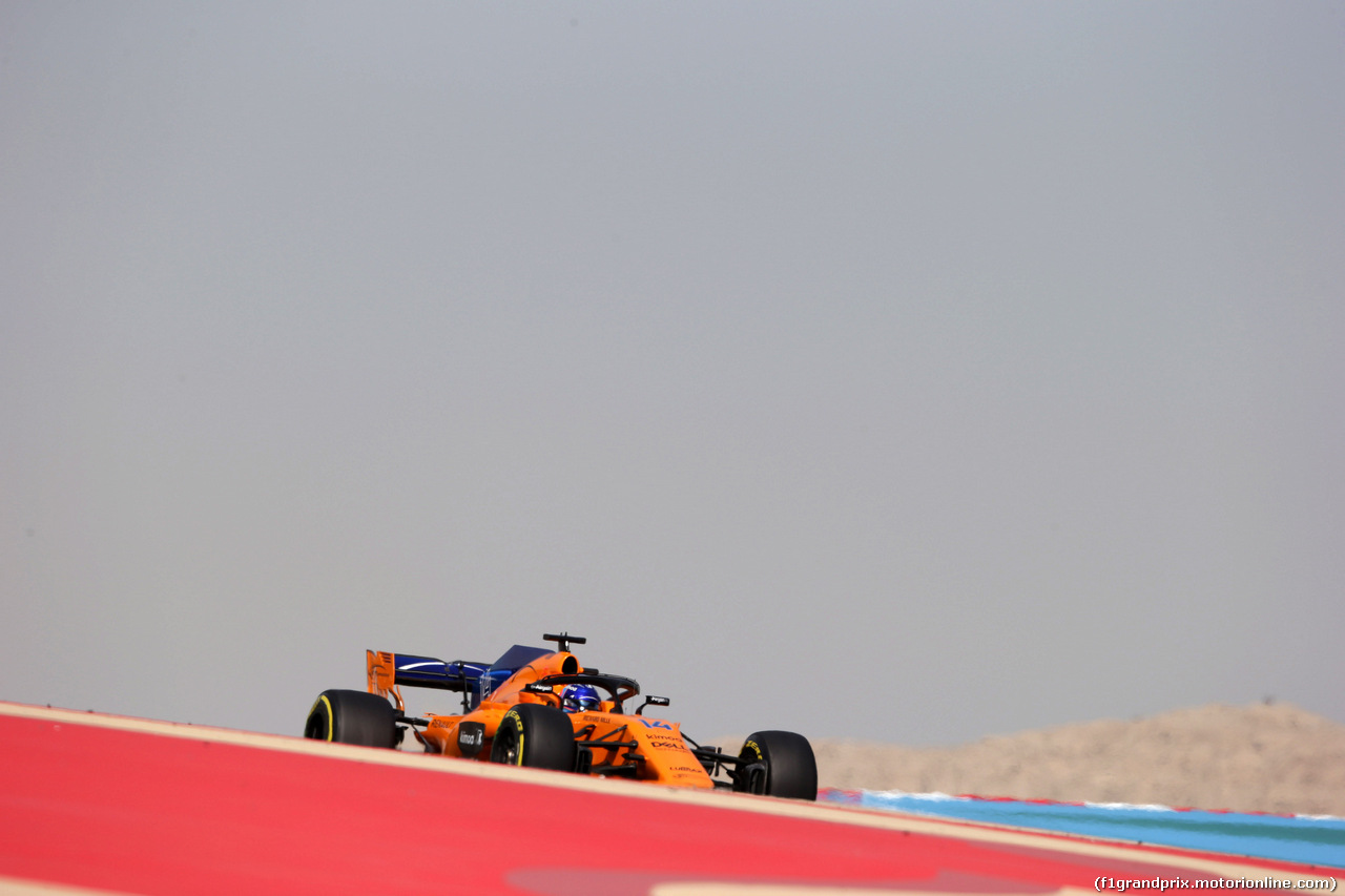 GP BAHRAIN, 07.04.2018 -  Prove Libere 3, Fernando Alonso (ESP) McLaren MCL33