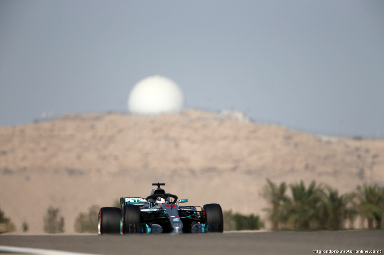 GP BAHRAIN, 07.04.2018 -  Prove Libere 3, Lewis Hamilton (GBR) Mercedes AMG F1 W09