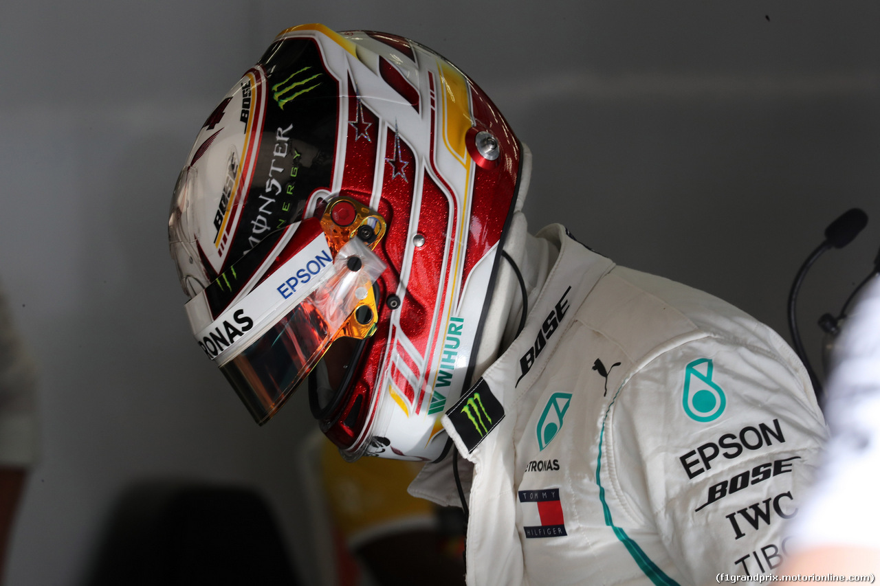 GP BAHRAIN, 07.04.2018 -  Prove Libere 3, Lewis Hamilton (GBR) Mercedes AMG F1 W09