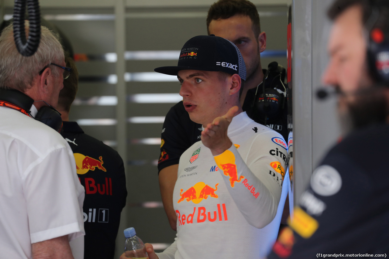 GP BAHRAIN, 07.04.2018 -  Prove Libere 3, Max Verstappen (NED) Red Bull Racing RB14