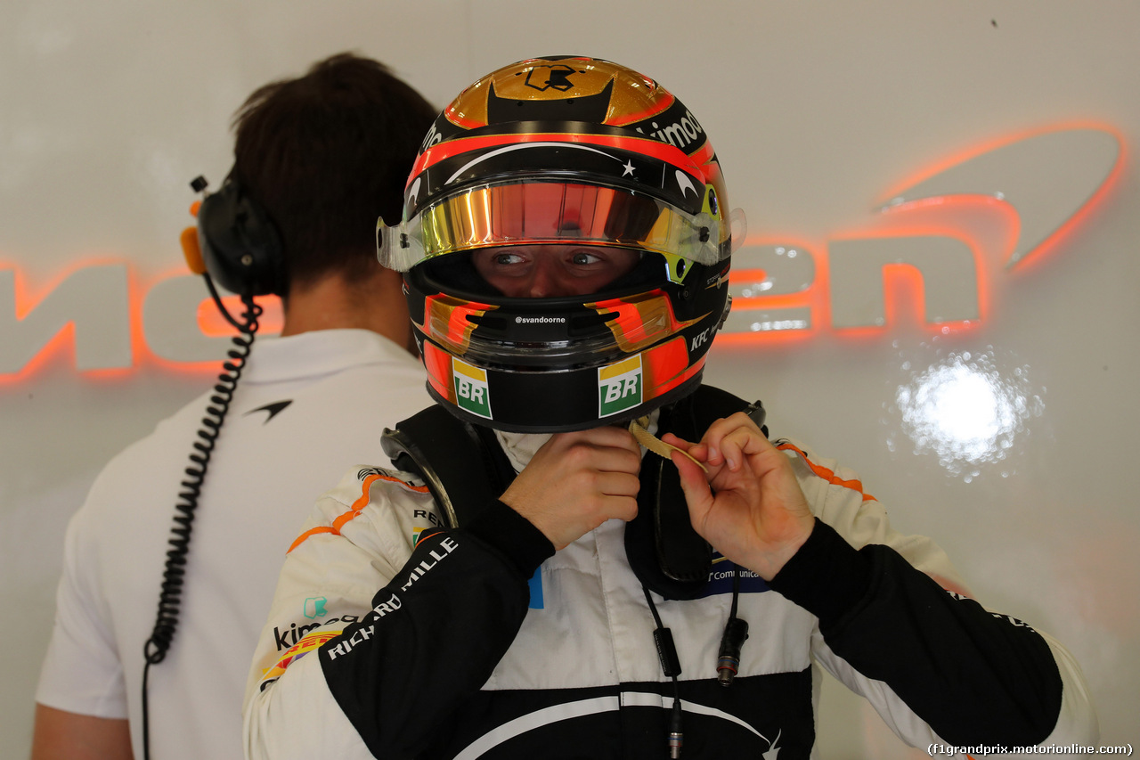 GP BAHRAIN, 07.04.2018 -  Prove Libere 3, Stoffel Vandoorne (BEL) McLaren MCL33