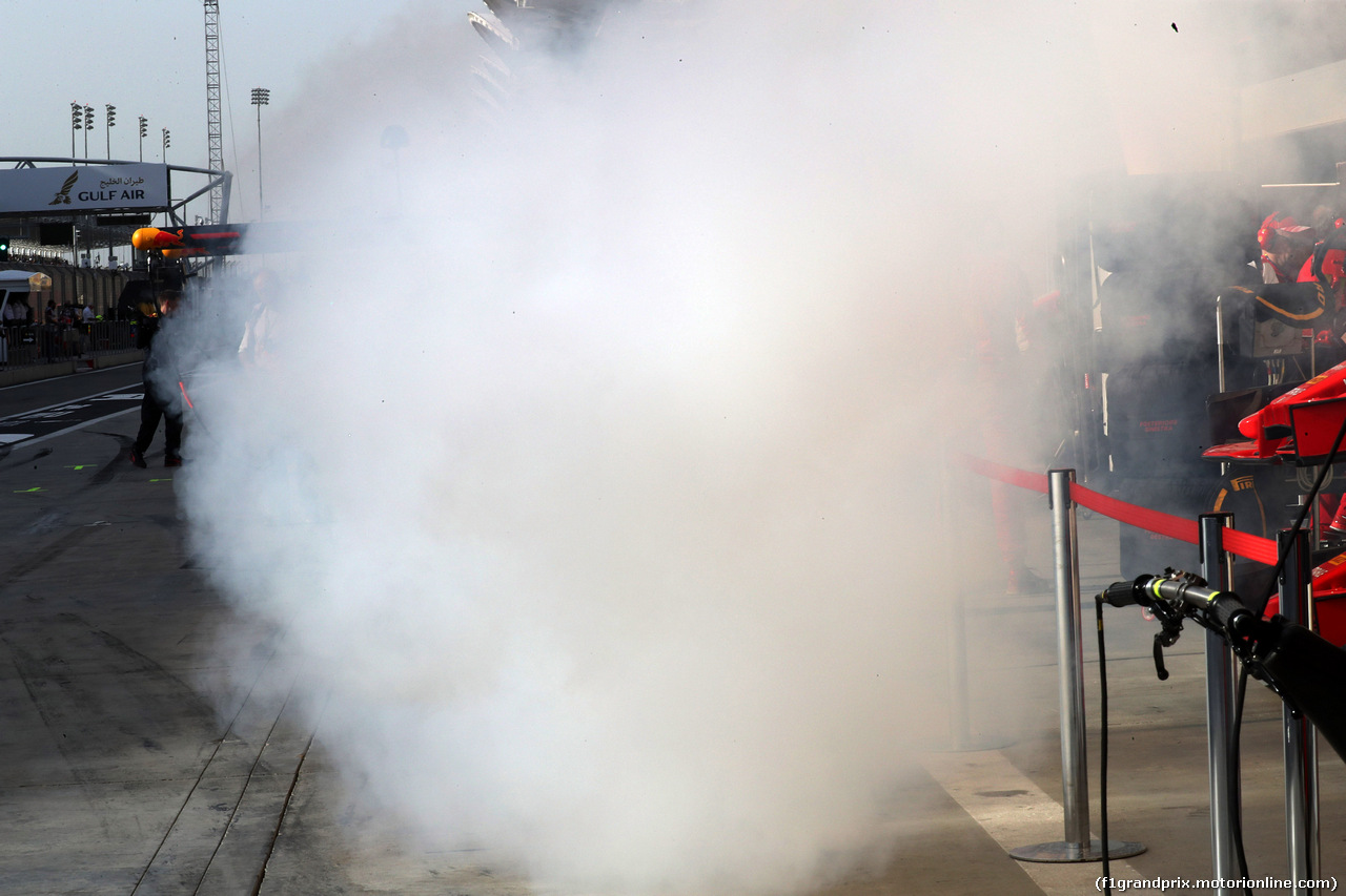GP BAHRAIN, 07.04.2018 -  Prove Libere 3, Smoke coming from Ferrari pit garage.