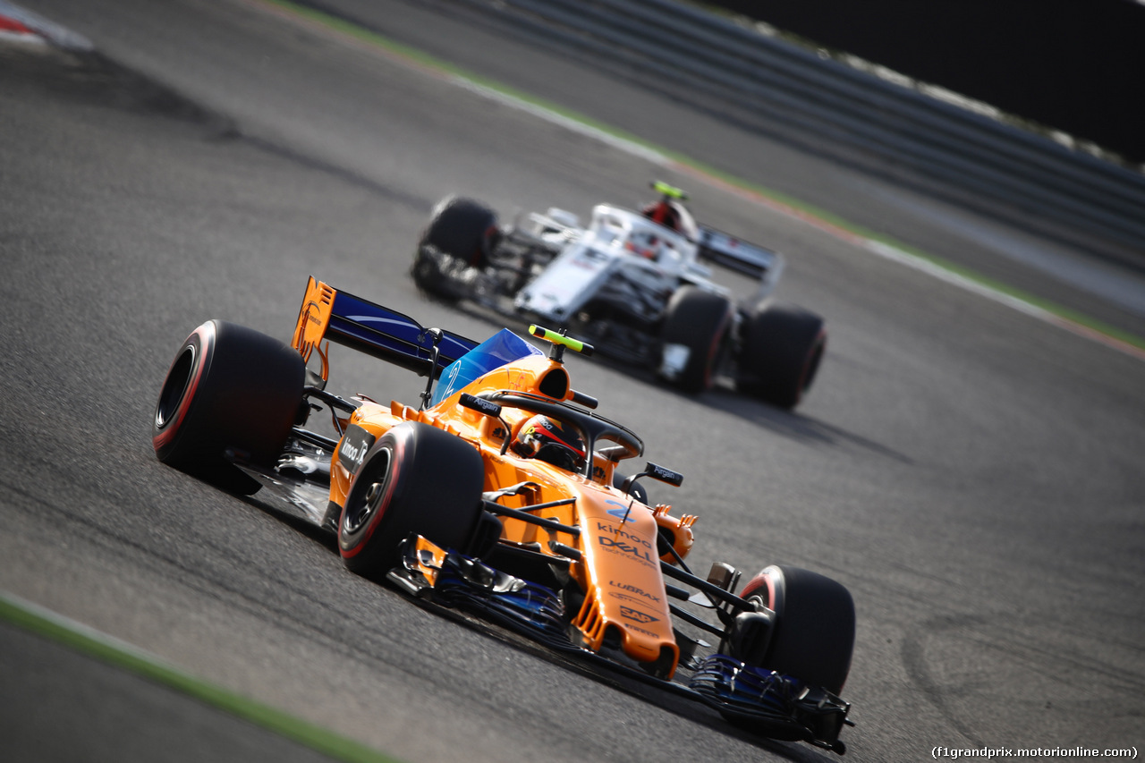 GP BAHRAIN, 07.04.2018 -  Prove Libere 3, Stoffel Vandoorne (BEL) McLaren MCL33