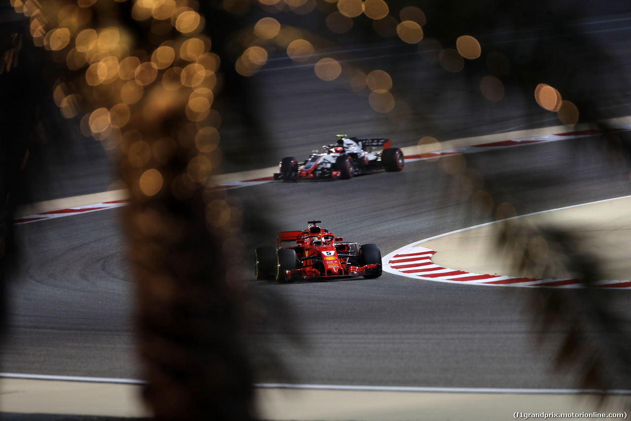 GP BAHRAIN, 07.04.2018 -  Qualifiche, Sebastian Vettel (GER) Ferrari SF71H