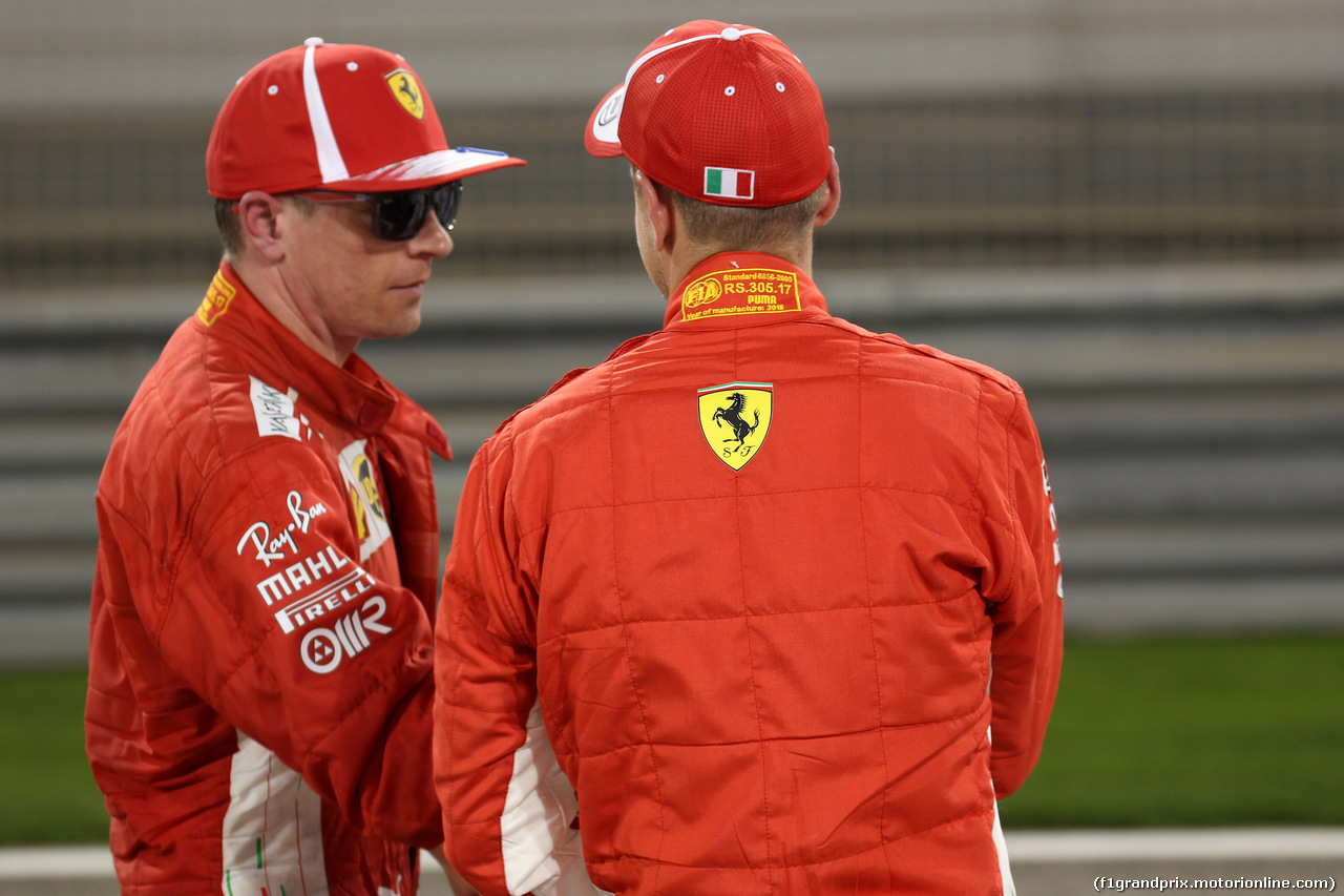 GP BAHRAIN, 07.04.2018 -  Qualifiche, 2nd place Kimi Raikkonen (FIN) Ferrari SF71H e Sebastian Vettel (GER) Ferrari SF71H pole position