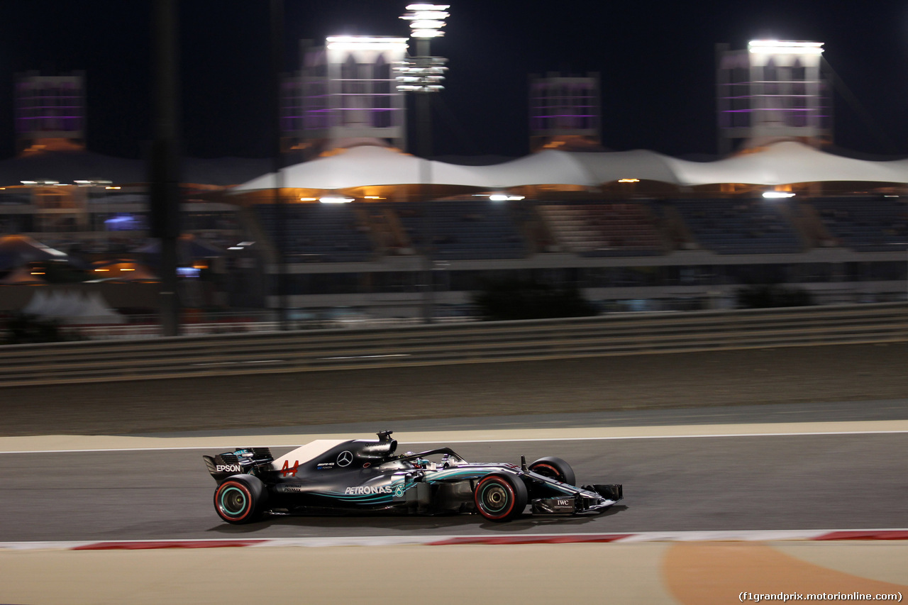 GP BAHRAIN, 07.04.2018 -  Qualifiche, Lewis Hamilton (GBR) Mercedes AMG F1 W09