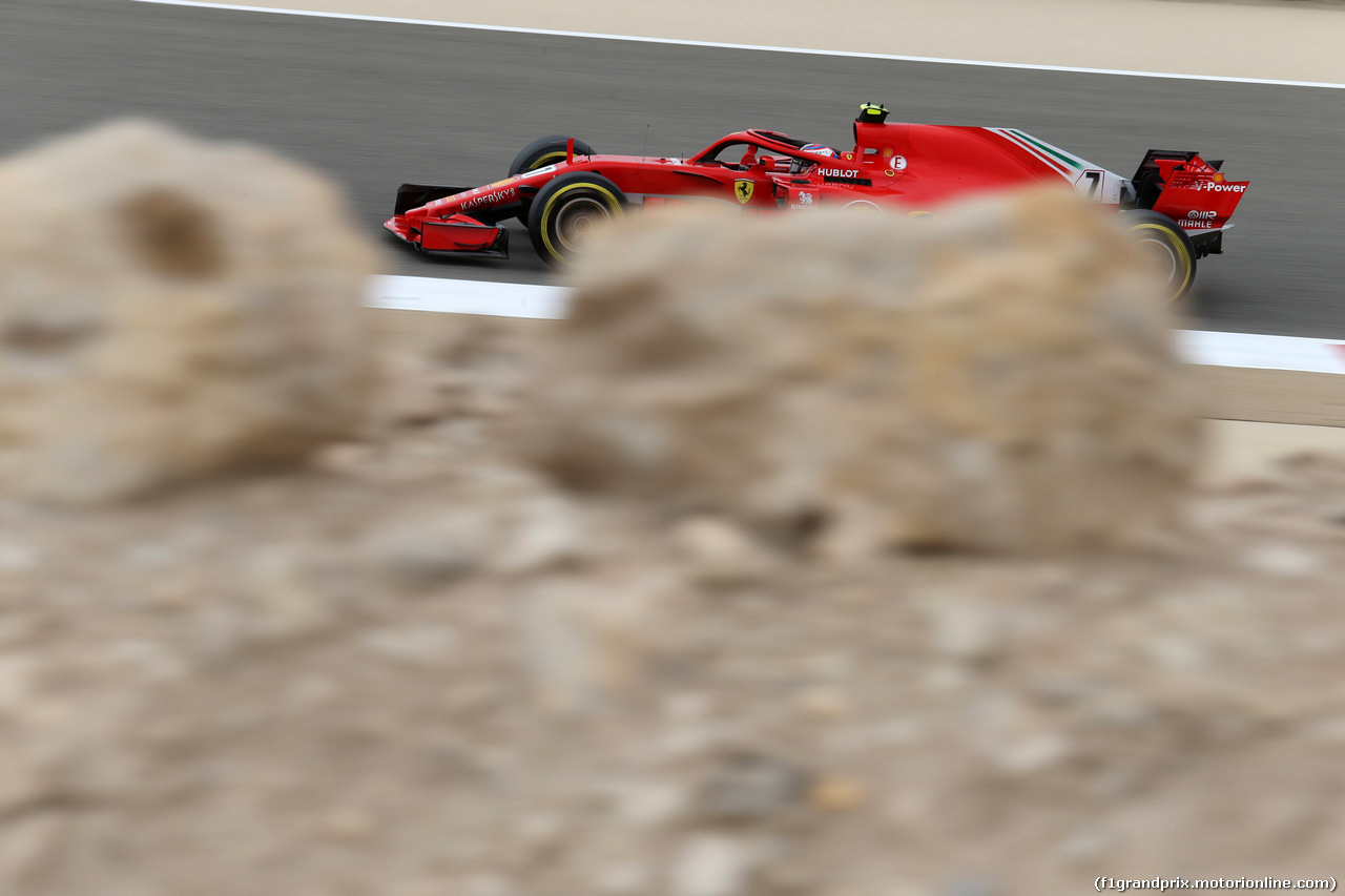 GP BAHRAIN, 06.04.2018 - Prove Libere 1, Kimi Raikkonen (FIN) Ferrari SF71H