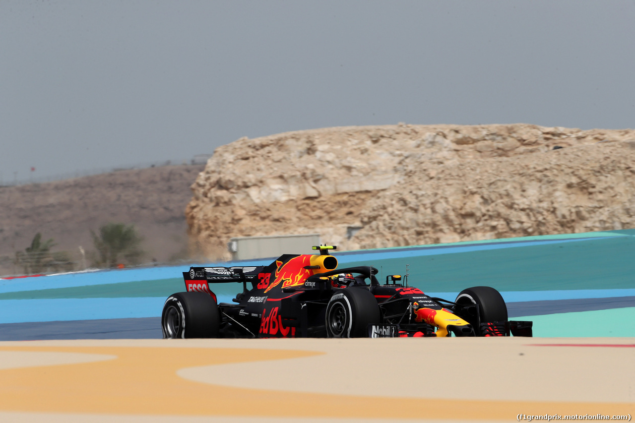 GP BAHRAIN, 06.04.2018 - Prove Libere 1, Max Verstappen (NED) Red Bull Racing RB14