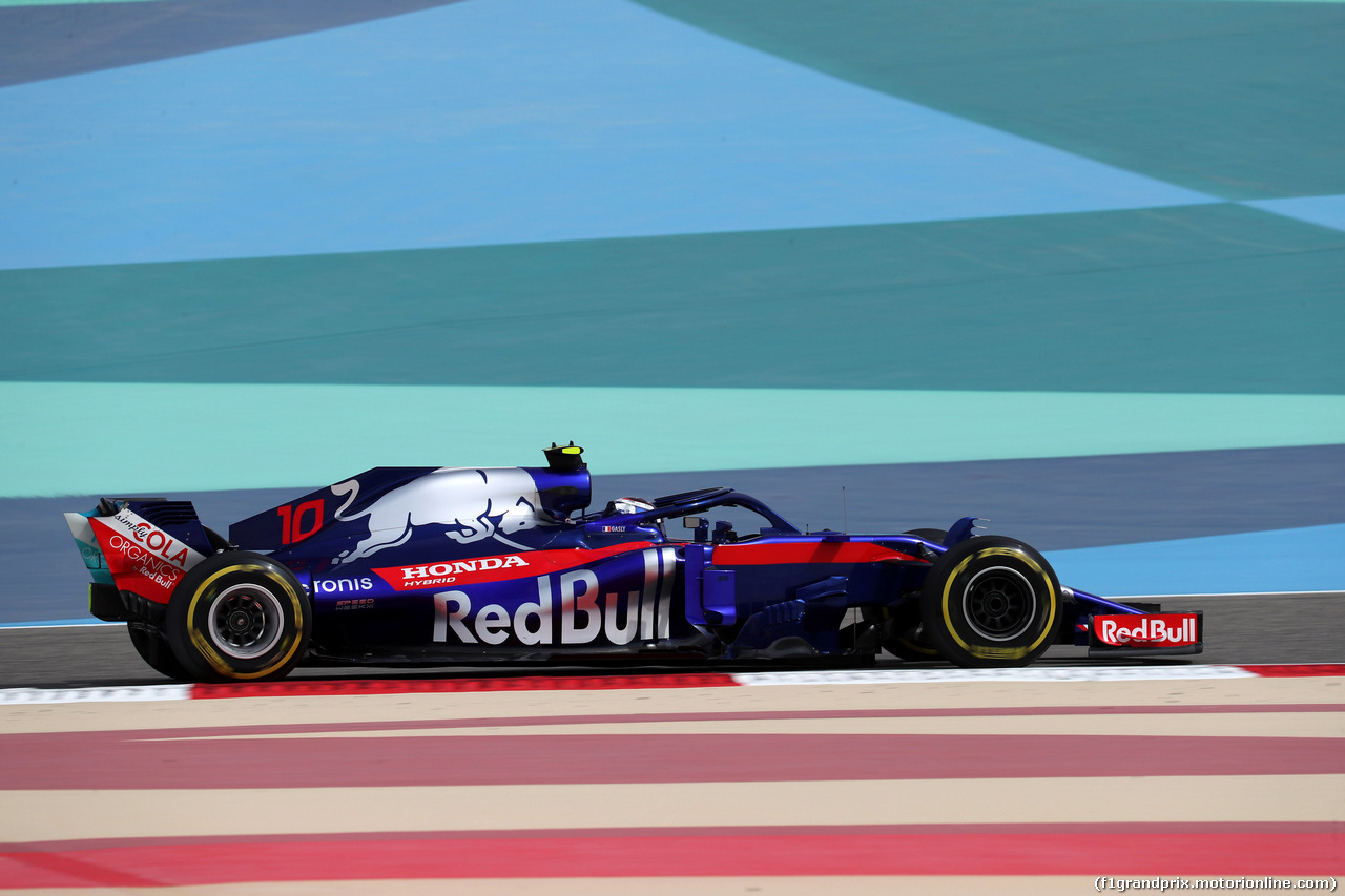 GP BAHRAIN, 06.04.2018 - Prove Libere 1, Pierre Gasly (FRA) Scuderia Toro Rosso STR13