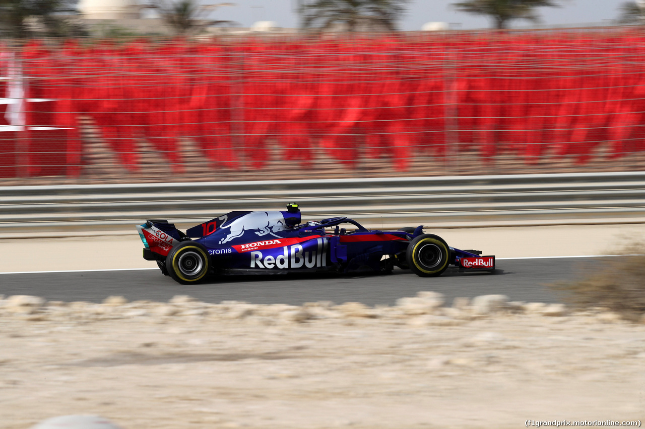 GP BAHRAIN, 06.04.2018 - Prove Libere 1, Pierre Gasly (FRA) Scuderia Toro Rosso STR13