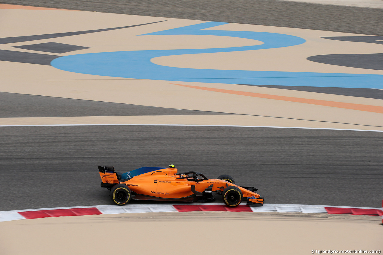 GP BAHRAIN, 06.04.2018 - Prove Libere 1, Stoffel Vandoorne (BEL) McLaren MCL33