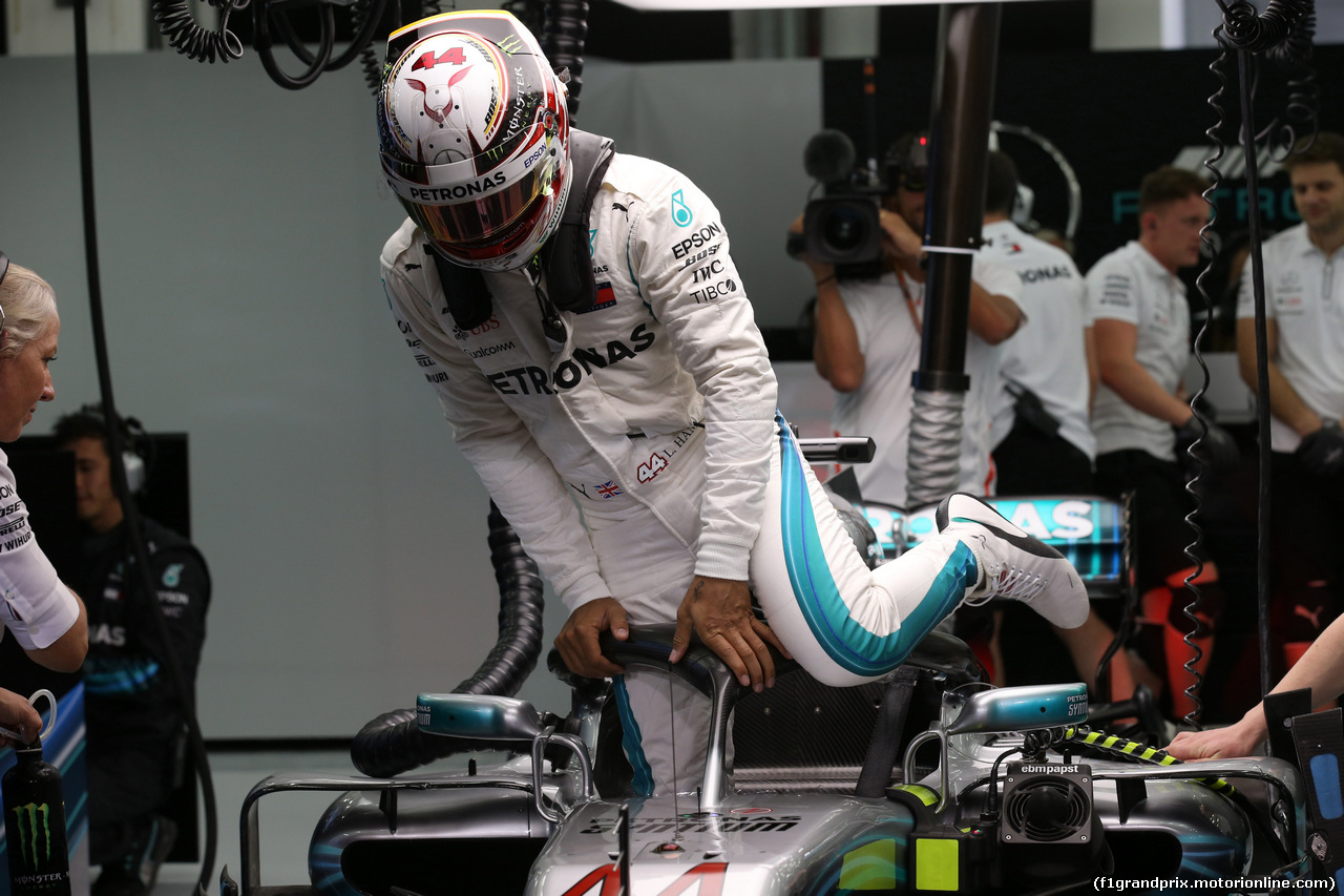 GP BAHRAIN, 06.04.2018 - Prove Libere 2, Lewis Hamilton (GBR) Mercedes AMG F1 W09