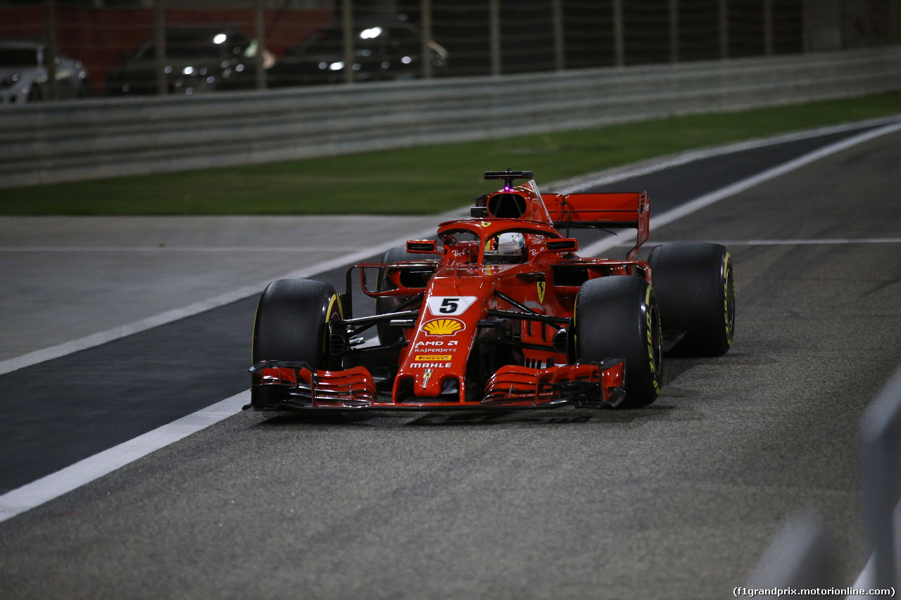 GP BAHRAIN, 06.04.2018 - Prove Libere 2, Sebastian Vettel (GER) Ferrari SF71H