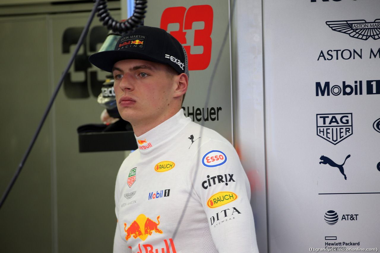 GP BAHRAIN, 06.04.2018 - Prove Libere 2, Max Verstappen (NED) Red Bull Racing RB14