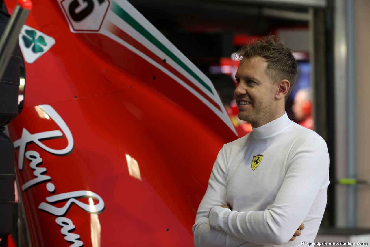 GP BAHRAIN, 06.04.2018 - Prove Libere 2, Sebastian Vettel (GER) Ferrari SF71H