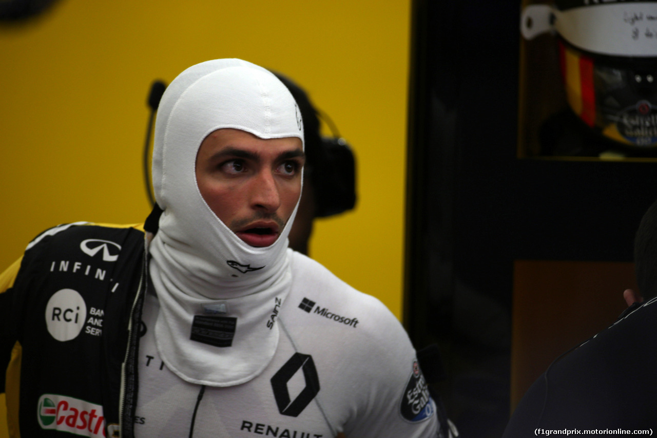 GP BAHRAIN, 06.04.2018 - Prove Libere 2, Carlos Sainz Jr (ESP) Renault Sport F1 Team RS18