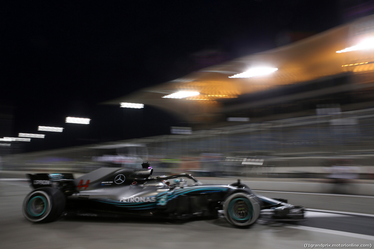 GP BAHRAIN, 06.04.2018 - Prove Libere 2, Lewis Hamilton (GBR) Mercedes AMG F1 W09