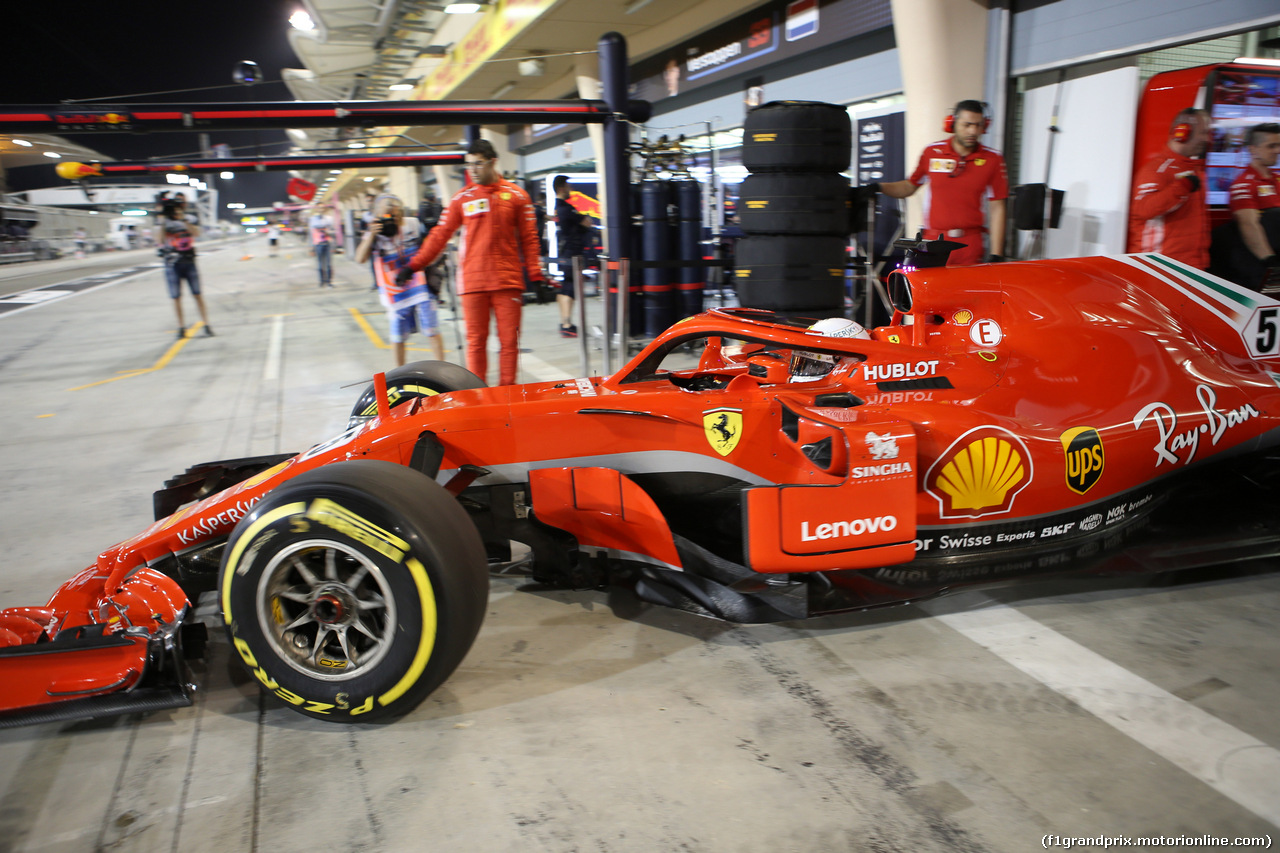 GP BAHRAIN, 06.04.2018 - Prove Libere 2, Sebastian Vettel (GER) Ferrari SF71H
