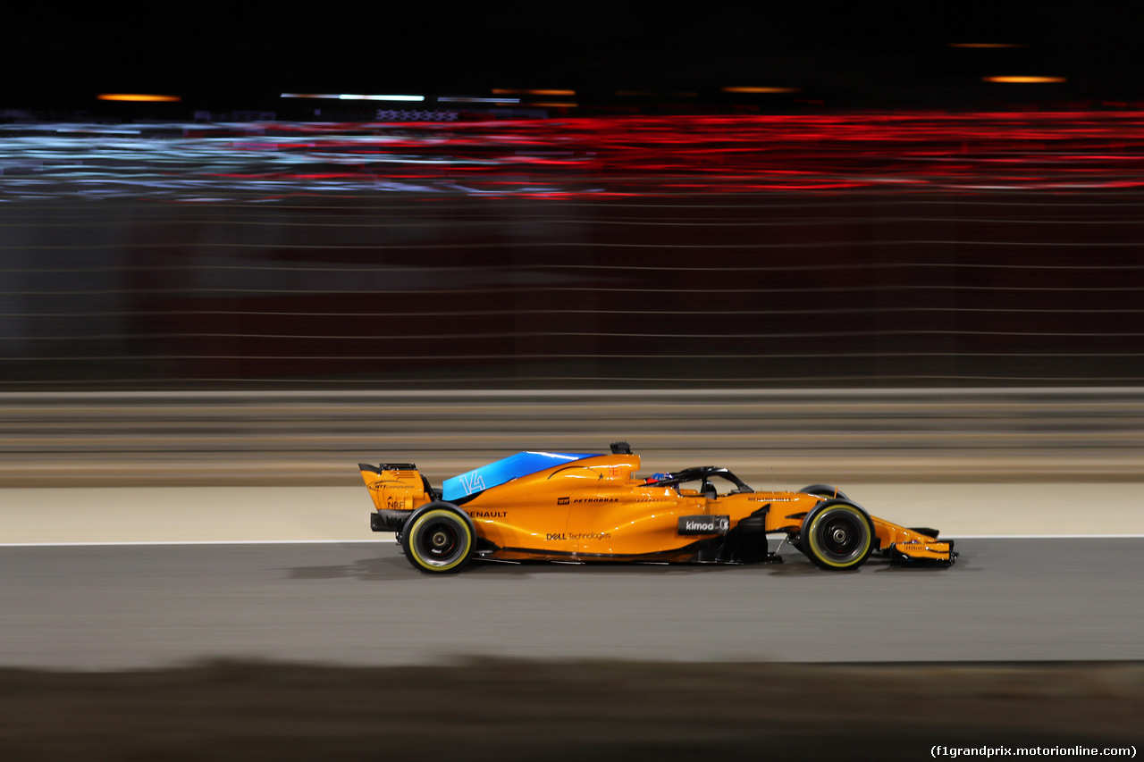 GP BAHRAIN, 06.04.2018 - Prove Libere 2, Fernando Alonso (ESP) McLaren MCL33