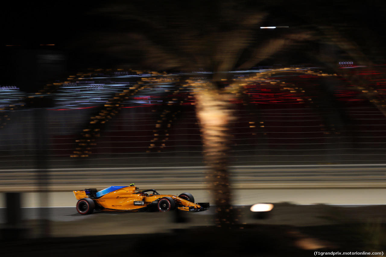 GP BAHRAIN, 06.04.2018 - Prove Libere 2, Stoffel Vandoorne (BEL) McLaren MCL33