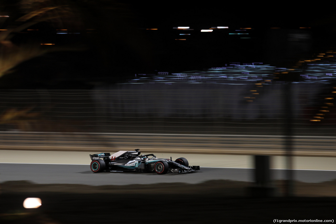 GP BAHRAIN, 06.04.2018 - Prove Libere 2, Lewis Hamilton (GBR) Mercedes AMG F1 W09