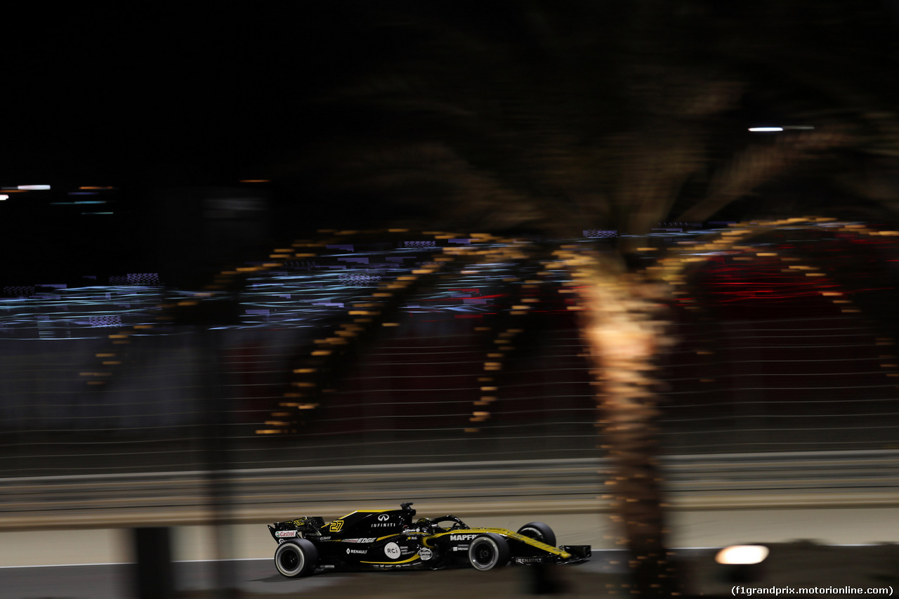 GP BAHRAIN, 06.04.2018 - Prove Libere 2, Nico Hulkenberg (GER) Renault Sport F1 Team RS18