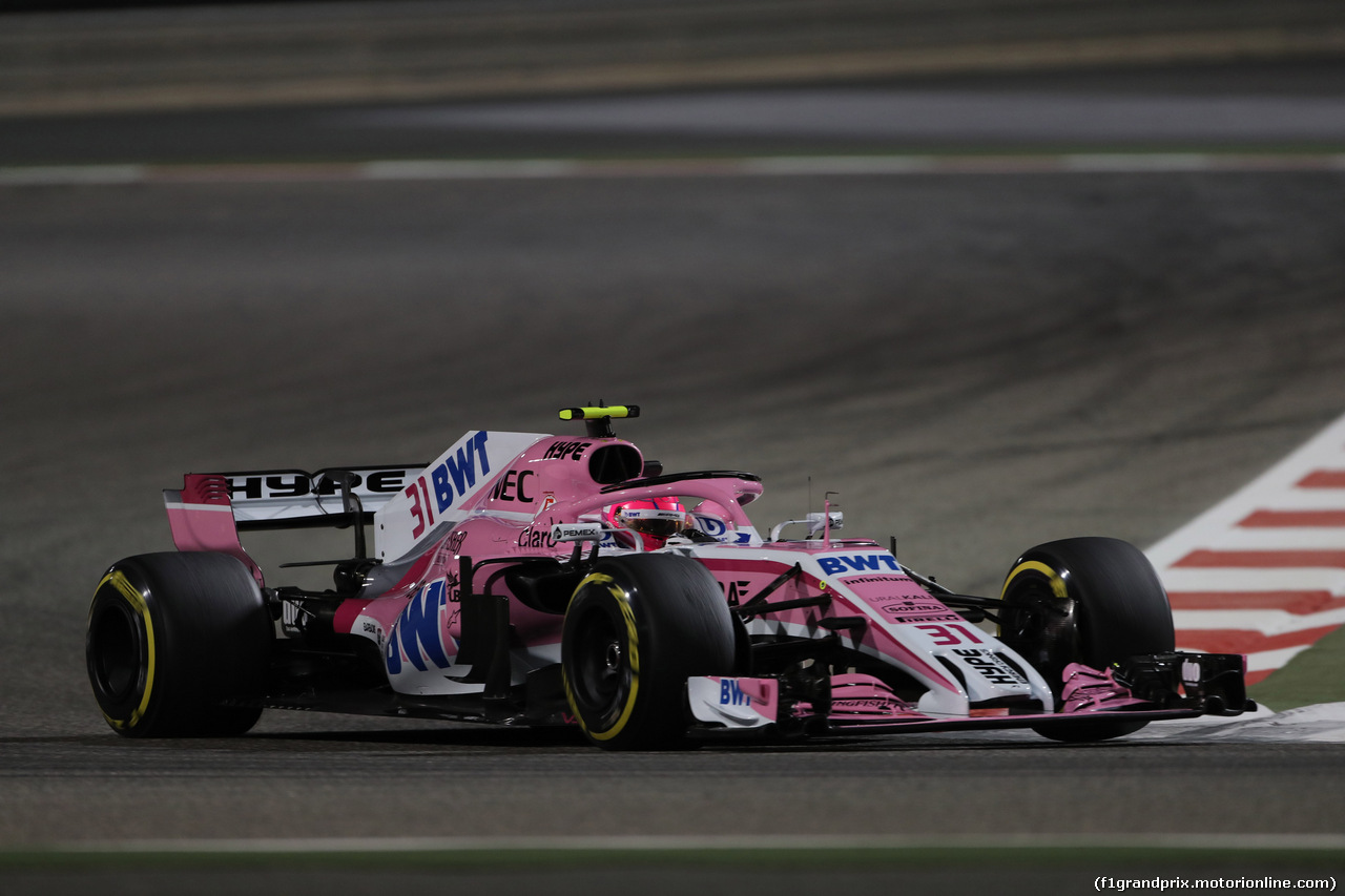 GP BAHRAIN, 06.04.2018 - Prove Libere 2, Esteban Ocon (FRA) Sahara Force India F1 VJM11