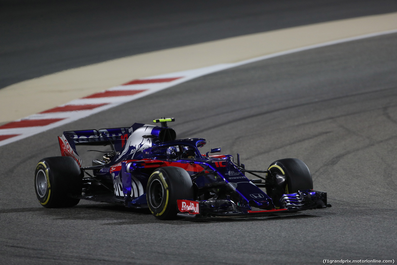 GP BAHRAIN, 06.04.2018 - Prove Libere 2, Pierre Gasly (FRA) Scuderia Toro Rosso STR13