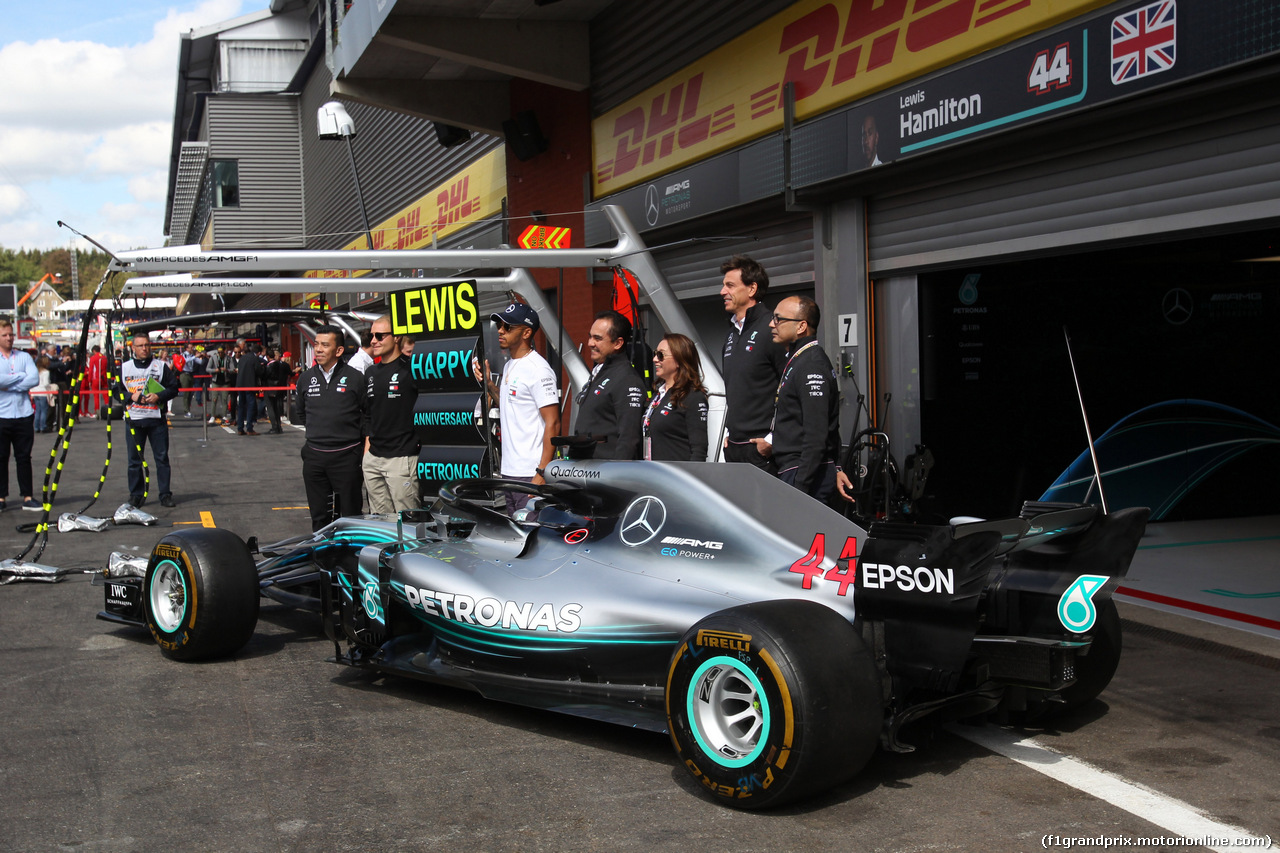 GP BELGIO, 26.08.2018 - Valtteri Bottas (FIN) Mercedes AMG F1 W09 e Lewis Hamilton (GBR) Mercedes AMG F1 W09