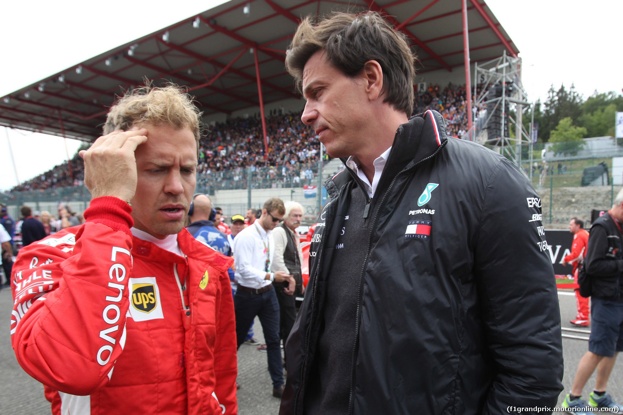 GP BELGIO, 26.08.2018 - Gara, Sebastian Vettel (GER) Ferrari SF71H e Toto Wolff (GER) Mercedes AMG F1 Shareholder e Executive Director