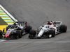 GP BRASILE, 11.11.2018 - Gara, Kevin Magnussen (DEN) Haas F1 Team VF-18 e Marcus Ericsson (SUE) Sauber C37