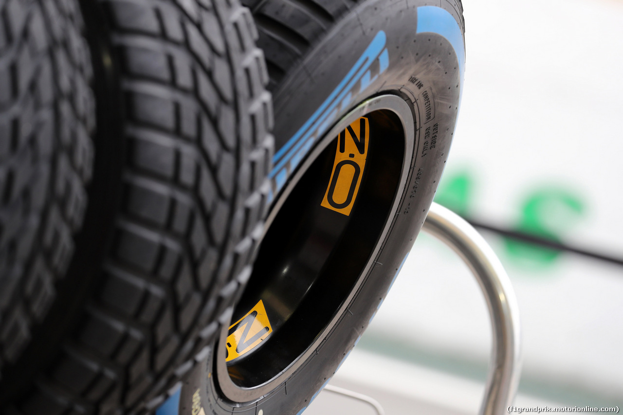 GP BRASILE, 08.11.2018 - Pirelli Tyres e OZ Wheels