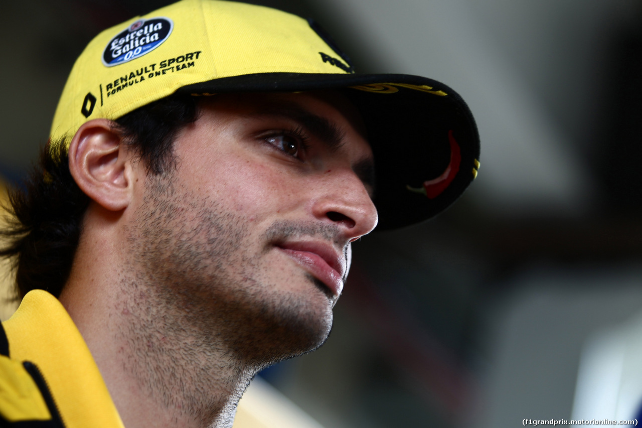 GP BRASILE, 08.11.2018 - Carlos Sainz Jr (ESP) Renault Sport F1 Team RS18