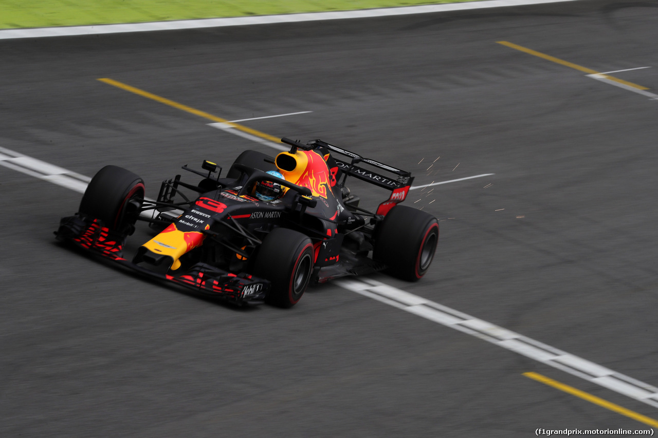 GP BRASILE, 10.11.2018 - Qualifiche, Daniel Ricciardo (AUS) Red Bull Racing RB14