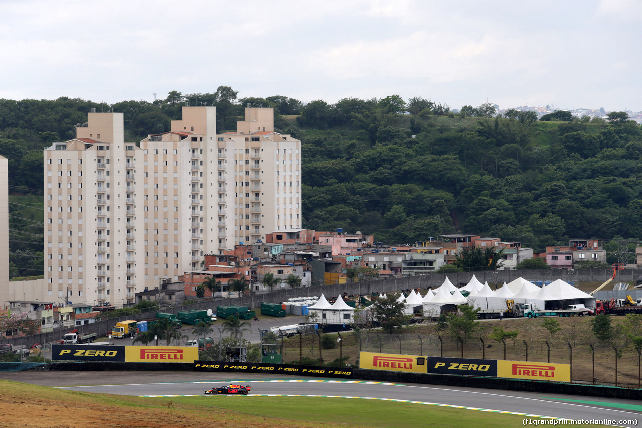 GP BRASILE, 09.11.2018 - Prove Libere 1, Daniel Ricciardo (AUS) Red Bull Racing RB14