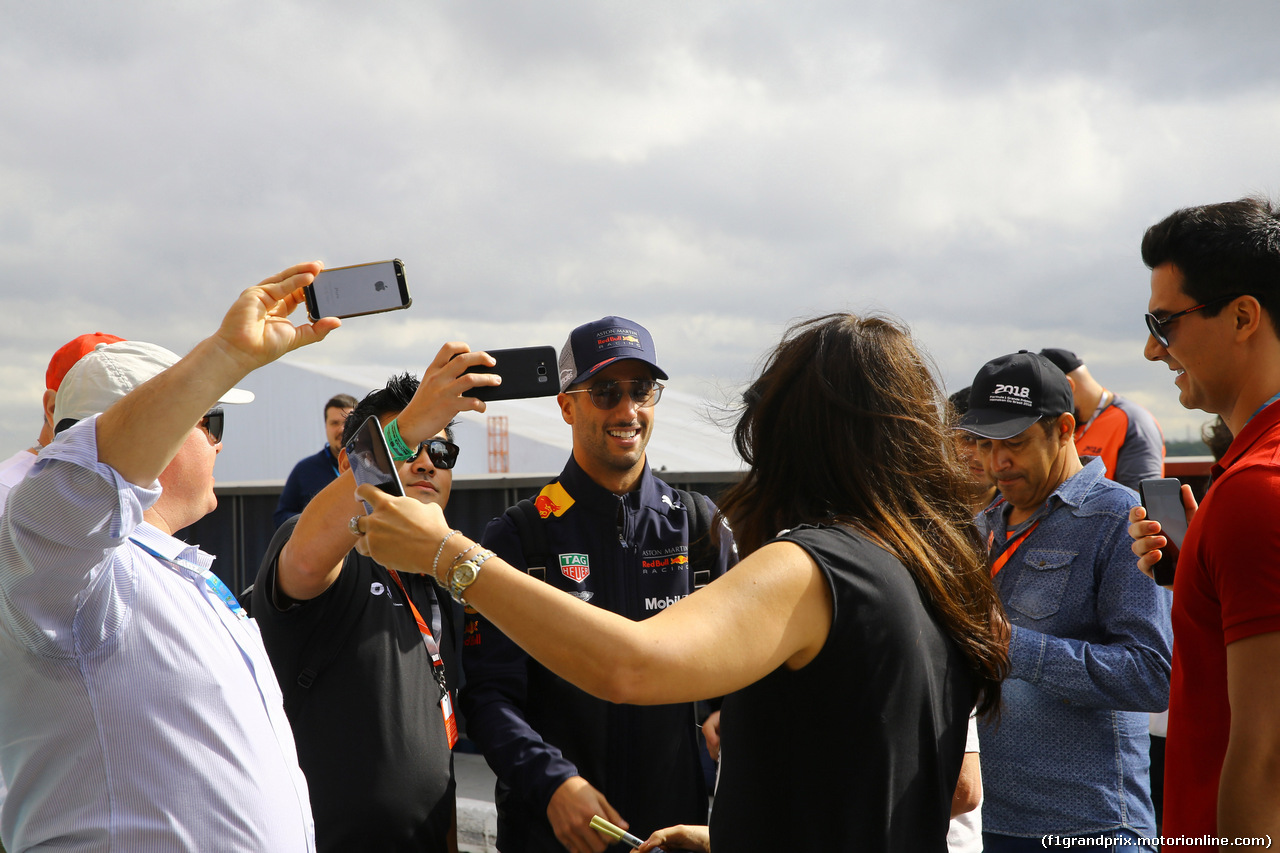 GP BRASILE, 09.11.2018 - Prove Libere 1, Daniel Ricciardo (AUS) Red Bull Racing RB14