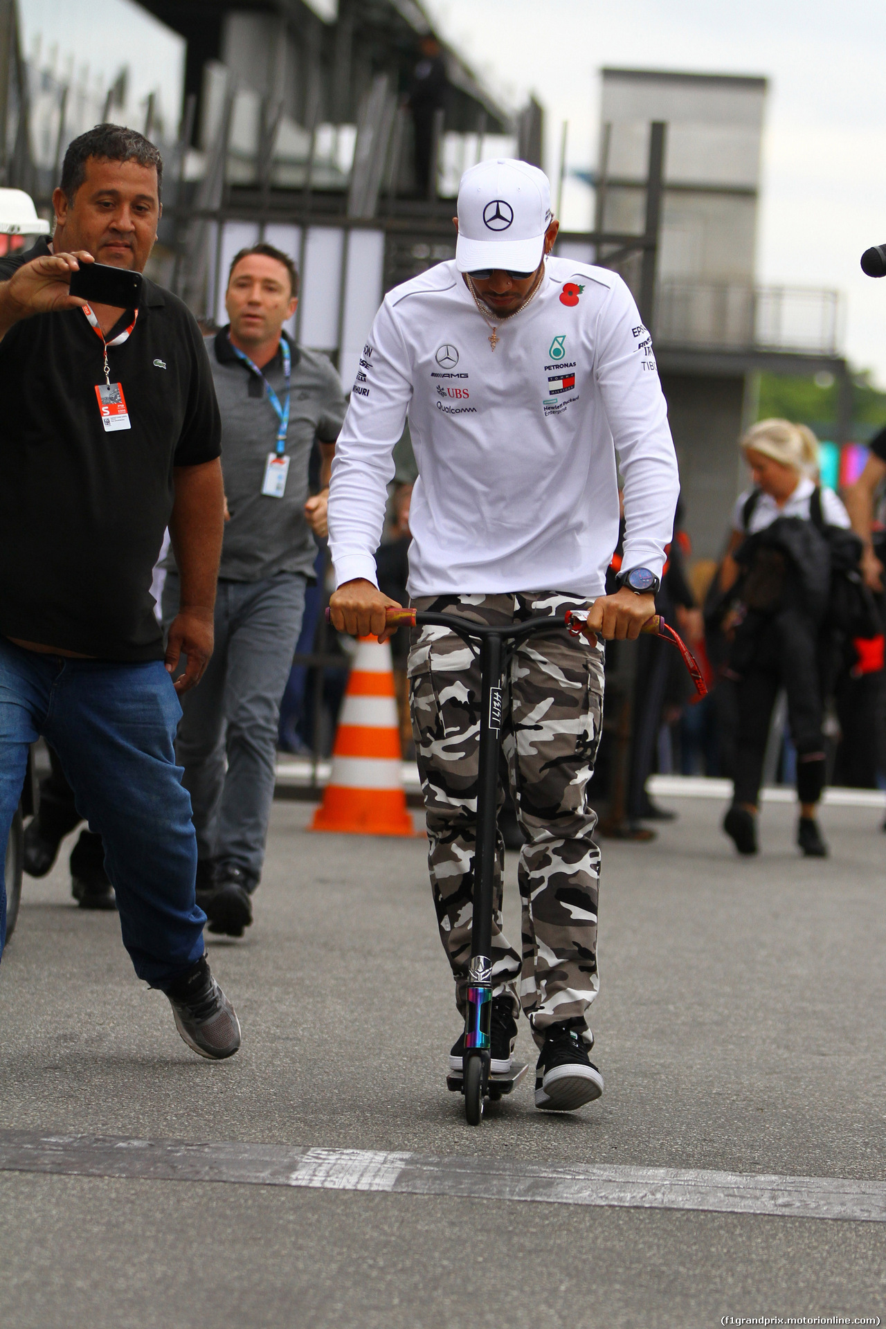 GP BRASILE, 09.11.2018 - Prove Libere 1, Lewis Hamilton (GBR) Mercedes AMG F1 W09
