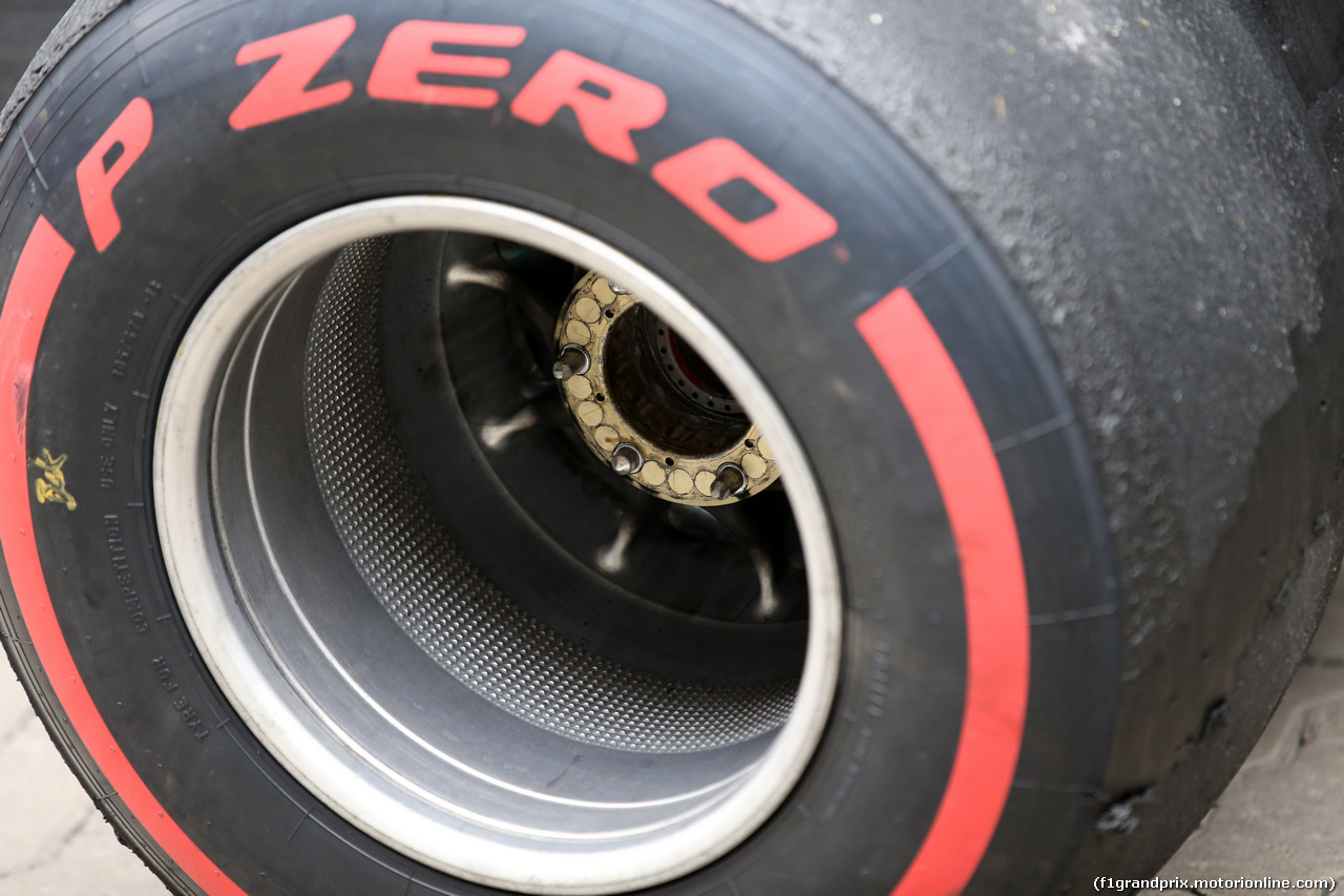 GP BRASILE, 09.11.2018 - Prove Libere 2, Pirelli Tyre