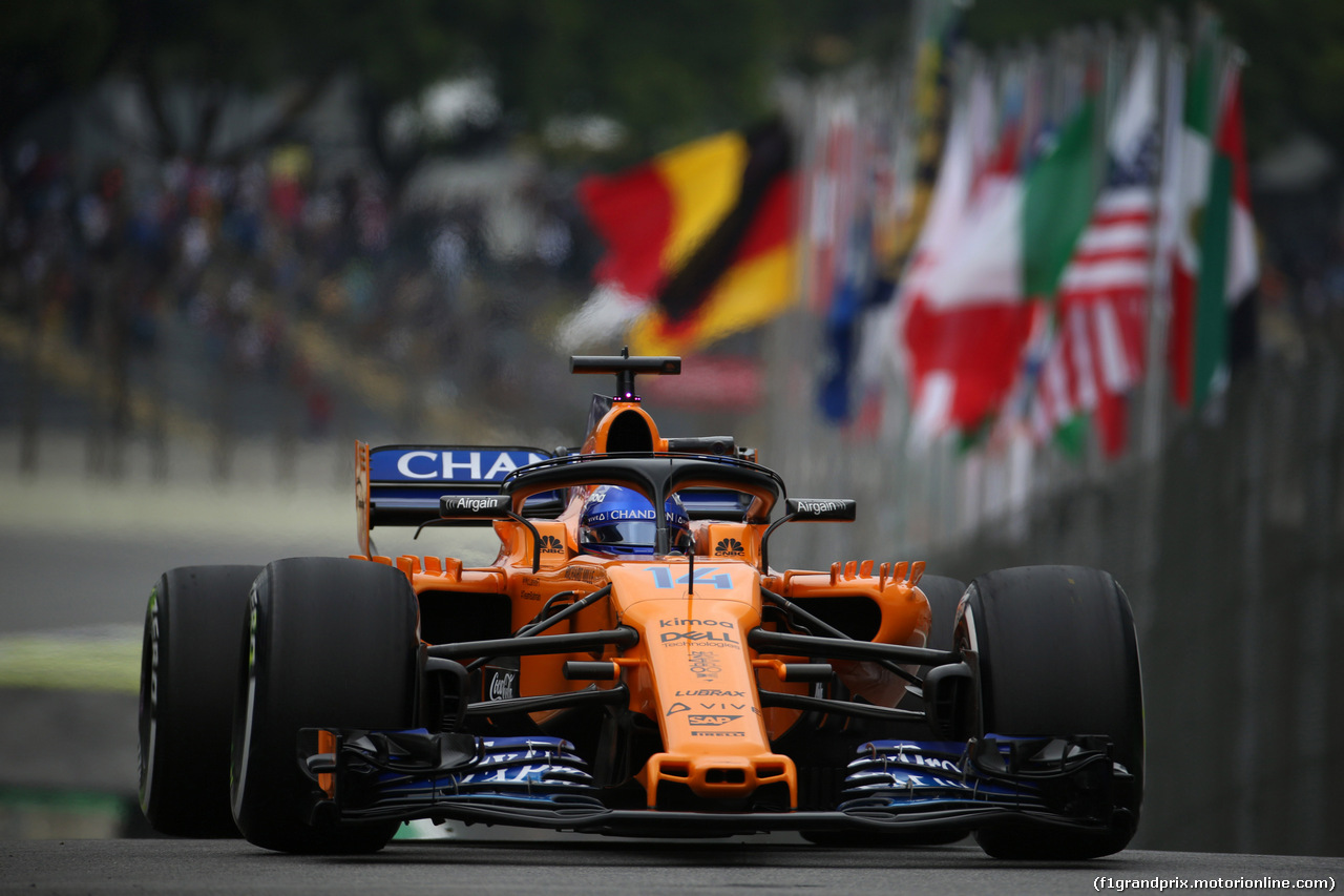 GP BRASILE, 09.11.2018 - Prove Libere 2, Fernando Alonso (ESP) McLaren MCL33