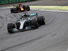 GP BRASILE, 09.11.2018 - Free Practice 2, Lewis Hamilton (GBR) Mercedes AMG F1 W09 e Daniel Ricciardo (AUS) Red Bull Racing RB14
