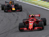 GP BRASILE, 09.11.2018 - Free Practice 2, Kimi Raikkonen (FIN) Ferrari SF71H e Daniel Ricciardo (AUS) Red Bull Racing RB14
