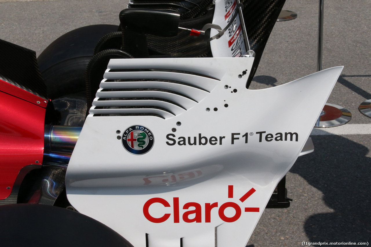 GP CANADA, 07.06.2018 - Alfa Romeo Sauber F1 Team C37 Rear Wing Tech Detail