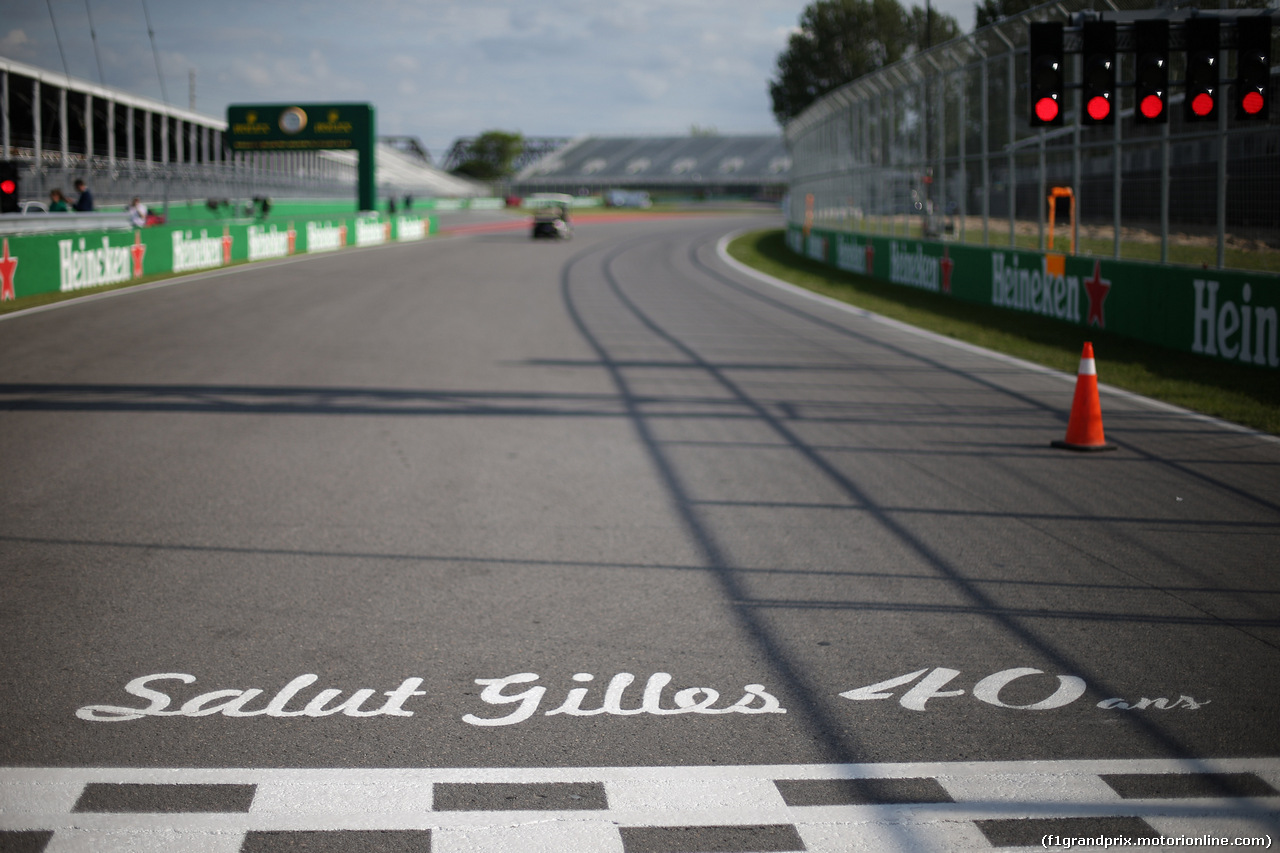 GP CANADA, 07.06.2018 - Salut Gilles 40 ans written before the finish line