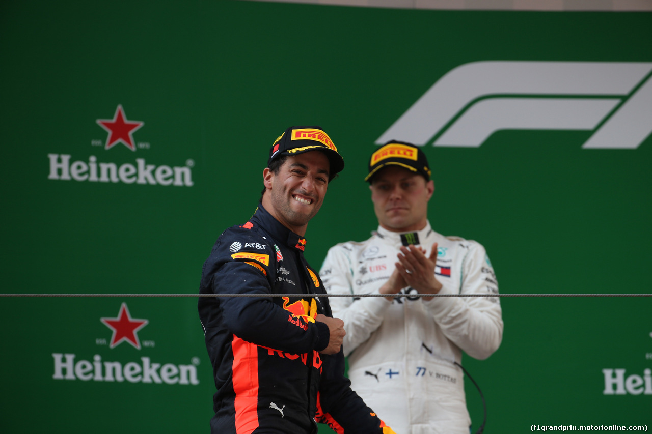 GP CINA, 15.04.2018- Podium winner Daniel Ricciardo (AUS) Red Bull Racing RB14