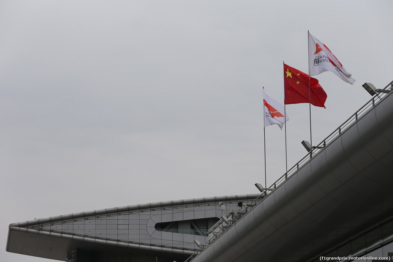 GP CINA, 12.04.2018- Flags
