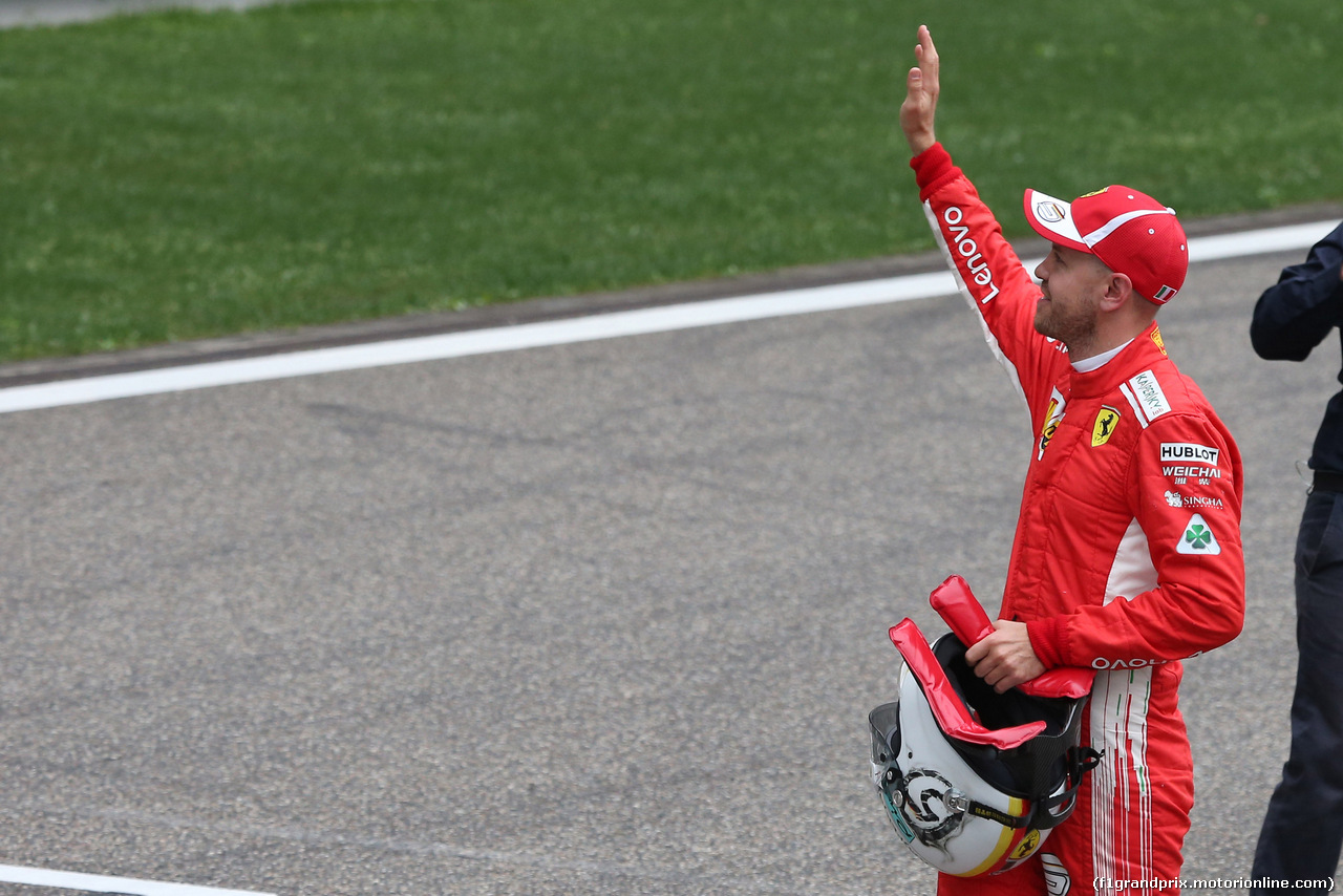 GP CINA, 14.04.2018- Qualifiche celebration: pole position Sebastian Vettel (GER) Ferrari SF71H
