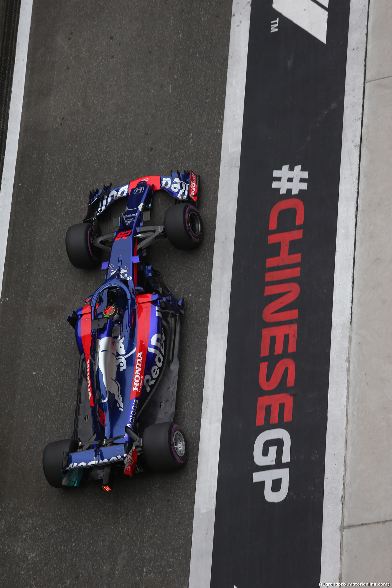 GP CINA, 14.04.2018- Prove Libere 3, Brendon Hartley (FRA) Scuderia Toro Rosso STR13